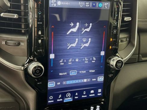 Used 2024 RAM 2500 Laramie w/ Night Edition image 16