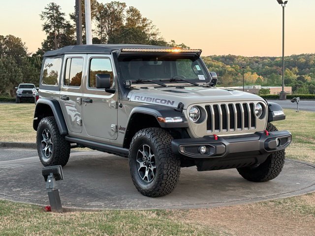 Used 2022 Jeep Wrangler Unlimited Rubicon w/ Cold Weather Group AWD/4WD image 9