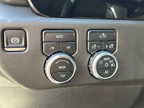 Certified 2025 GMC Sierra 1500 Elevation AWD/4WD image 25