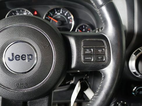 Used 2014 Jeep Wrangler Unlimited Sahara w/ Connectivity Group image 34