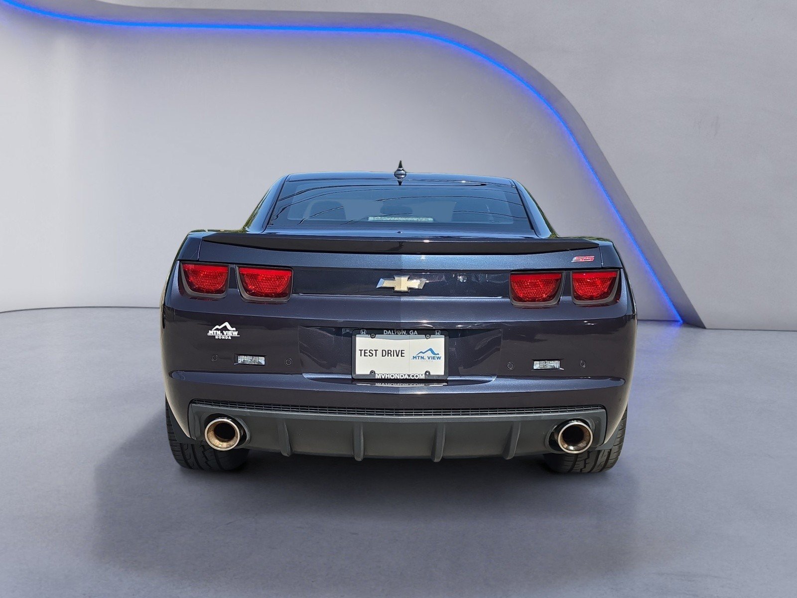 Used 2013 Chevrolet Camaro SS w/ RS Package RWD image 4