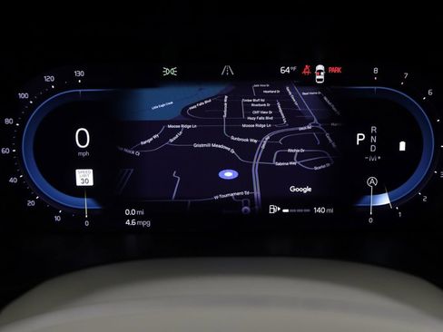 Used 2023 Volvo XC60 B5 Plus w/ Climate Package image 20