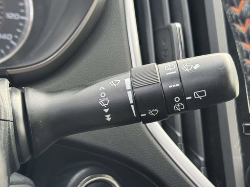 Used 2018 Subaru Crosstrek 2.0i Limited image 25