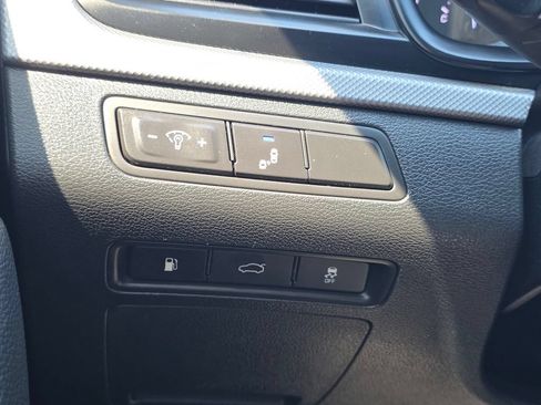 Used 2018 Hyundai Sonata SE FWD image 32