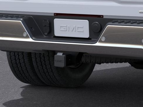New 2026 GMC Sierra 3500 SLE w/ SLE Value Package image 14