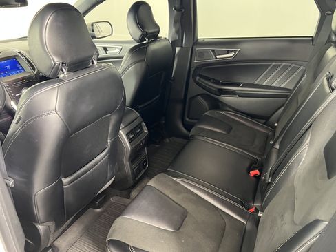 Used 2019 Ford Edge ST w/ Equipment Group 401A image 21