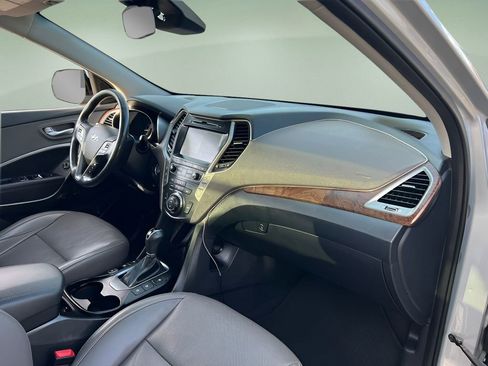 Used 2018 Hyundai Santa Fe SE w/ SE Ultimate Tech Package 03 image 24