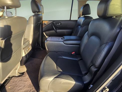 Used 2021 Nissan Armada SL w/ Captain's Chairs Package AWD/4WD image 16