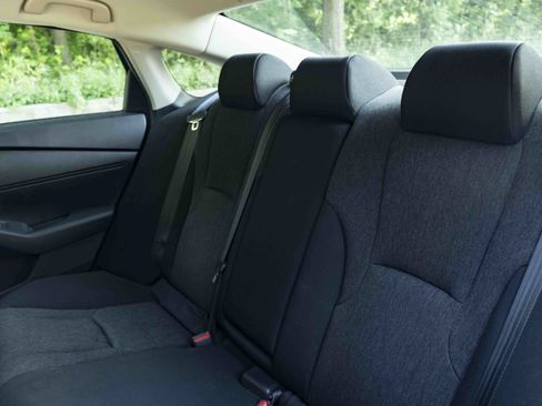 Used 2023 Honda Accord LX image 18