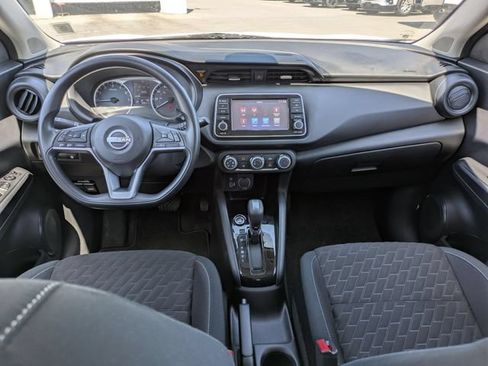 Used 2022 Nissan Kicks S FWD image 17