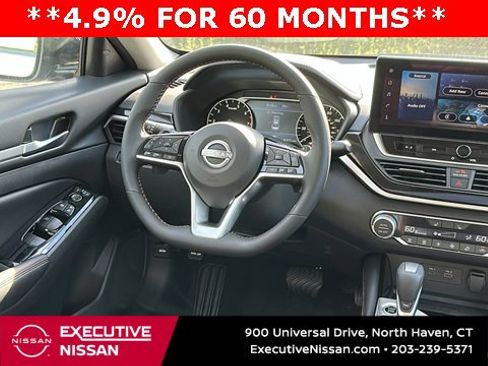 New 2025 Nissan Altima 2.5 SR w/ SR Premium Package image 24