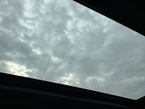 Used 2023 Honda Accord Sport image 12