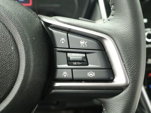 Used 2025 Subaru Outback Premium image 36