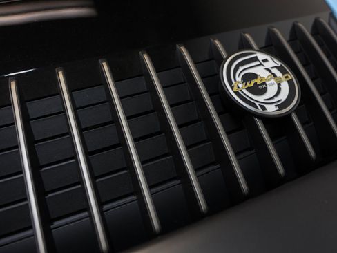 Used 2025 Porsche 911 Turbo image 25