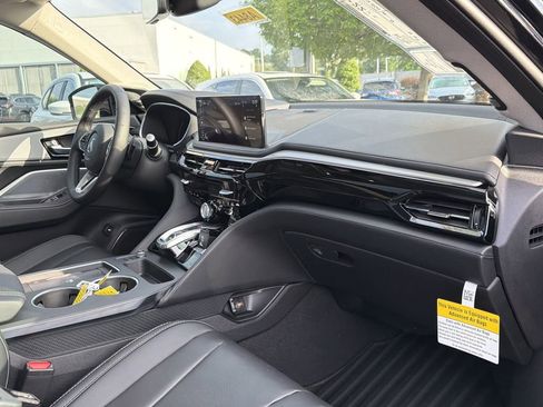 New 2026 Acura MDX w/ Technology Package FWD image 19