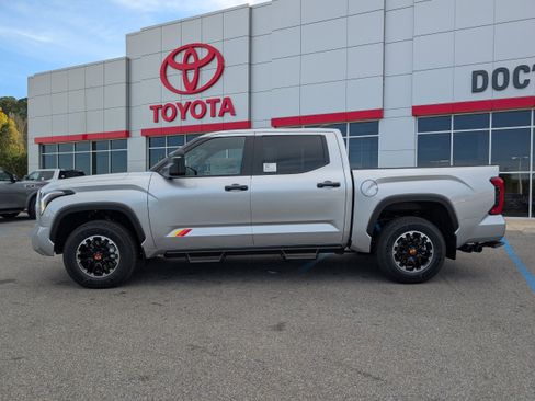 New 2026 Toyota Tundra 4x4 CrewMax image 2