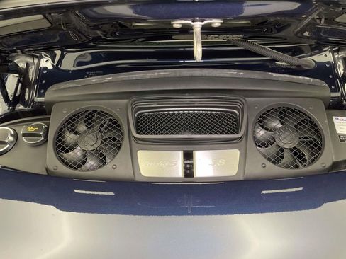 Used 2015 Porsche 911 Turbo S image 19