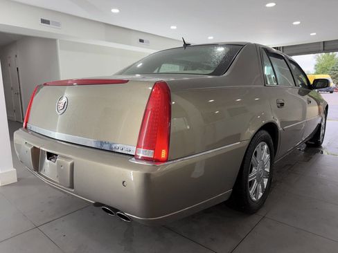 Used 2006 Cadillac DTS FWD image 21