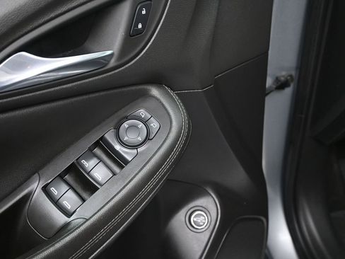 Used 2023 Buick Encore GX Select w/ Sport Touring Package image 10