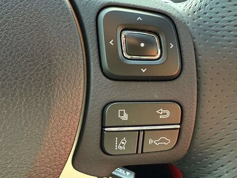 Used 2016 Lexus GS F RWD image 21