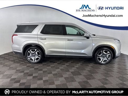 Used 2025 Hyundai Palisade SEL image 4