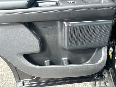 Used 2025 Ford Expedition Tremor AWD/4WD image 28