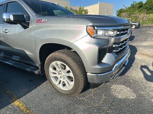 Used 2023 Chevrolet Silverado 1500 LTZ AWD/4WD image 10