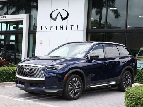 Certified 2026 INFINITI QX60 Luxe w/ Family Package AWD/4WD image 1