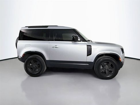 Used 2023 Land Rover Defender 90 S AWD/4WD image 4