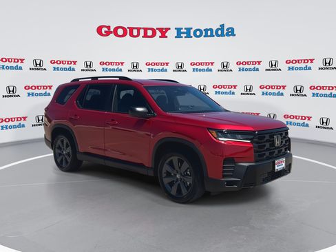 New 2026 Honda Pilot Sport image 2