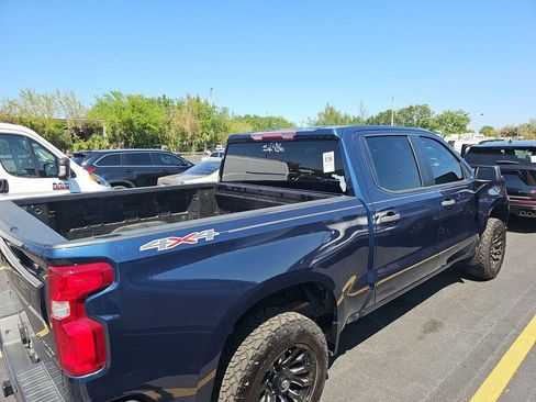 Used 2020 Chevrolet Silverado 1500 Custom w/ Custom Value Package image 2