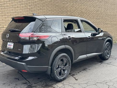 New 2026 Nissan Rogue SV AWD/4WD image 15