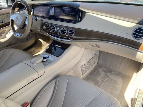 Used 2014 Mercedes-Benz S 550 Sedan image 12