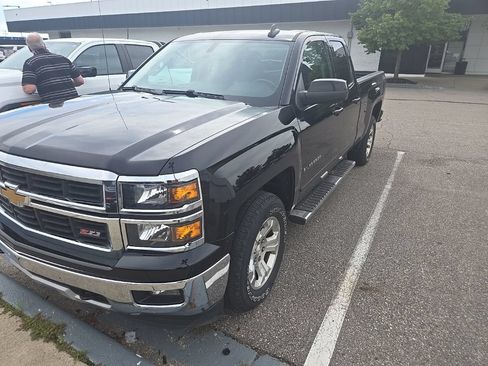 Used 2015 Chevrolet Silverado 1500 LT w/ All Star Edition AWD/4WD image 3