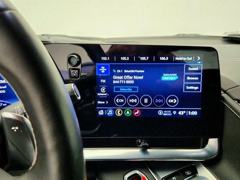Used 2022 Chevrolet Corvette Stingray Preferred Cpe w/ Battery Protection Package RWD image 19