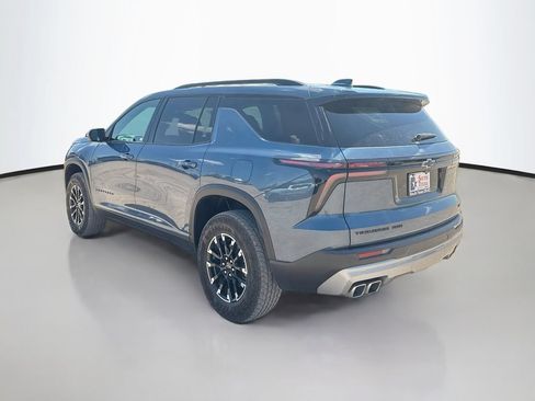 Used 2025 Chevrolet Traverse Z71 w/ Driver Confidence Package AWD/4WD image 5