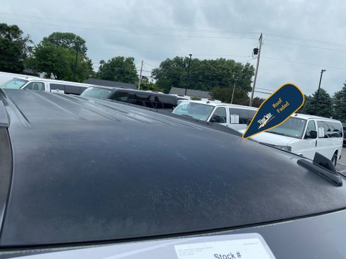Used 2017 Chevrolet Suburban 3500 LS w/ Driver Alert Package AWD/4WD image 39