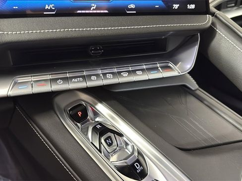 Used 2026 Chevrolet Corvette Stingray Coupe w/ 1LT image 24