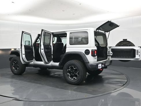Used 2023 Jeep Wrangler Unlimited Rubicon AWD/4WD image 49