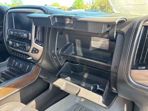 Used 2018 GMC Sierra 1500 Denali AWD/4WD image 24