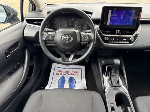 Used 2024 Toyota Corolla LE FWD image 15