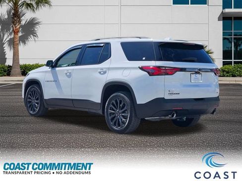 Certified 2024 Chevrolet Traverse RS FWD image 8