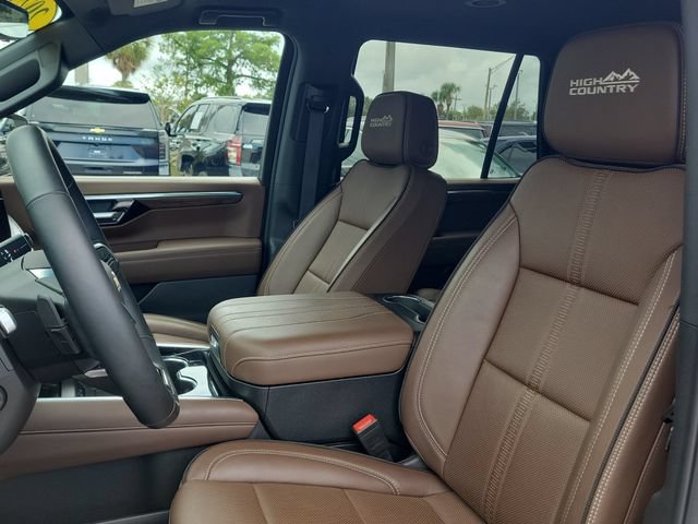 Certified 2025 Chevrolet Tahoe High Country AWD/4WD image 26