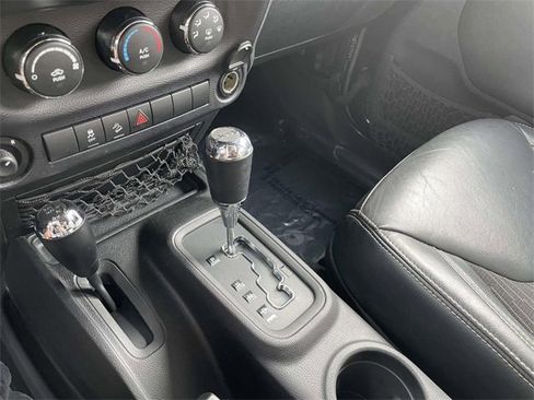 Used 2015 Jeep Wrangler Sport image 20