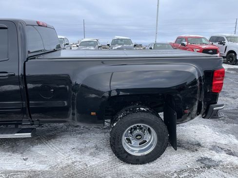 Used 2017 Chevrolet Silverado 3500 LT w/ LT Convenience Package image 25