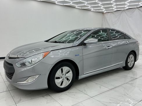 Used 2015 Hyundai Sonata Hybrid FWD image 6