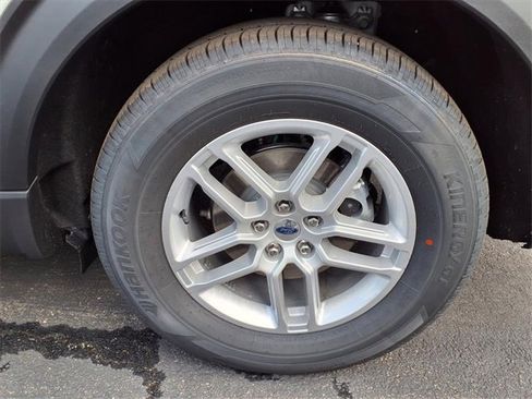 New 2026 Ford Explorer Active image 5