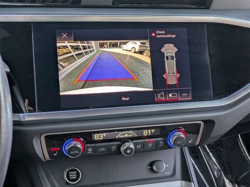 Used 2022 Audi Q3 2.0T Premium w/ Convenience Package image 13