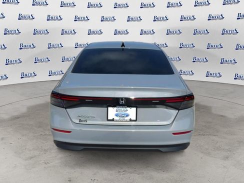 Certified 2025 Honda Accord SE image 6
