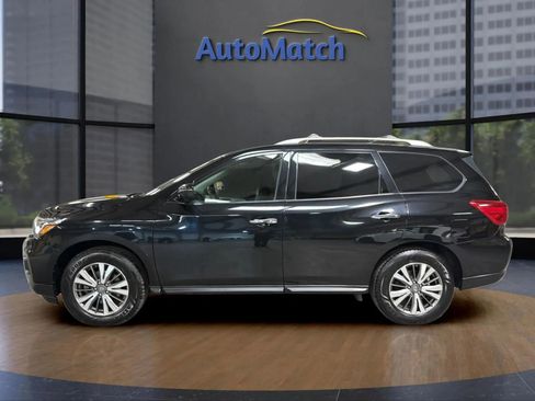 Used 2017 Nissan Pathfinder SL image 7